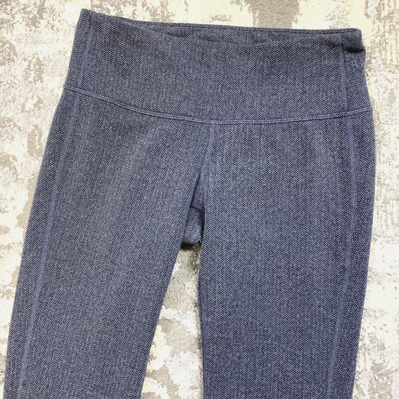 Athleta Women's Herringbone Chaturanga Leggings in Blue‎ Size Small - Picture 2 of 9
